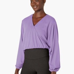 Beyond Yoga Wrapped Up Crop Pullover - Light Purple Size XL (with tags)